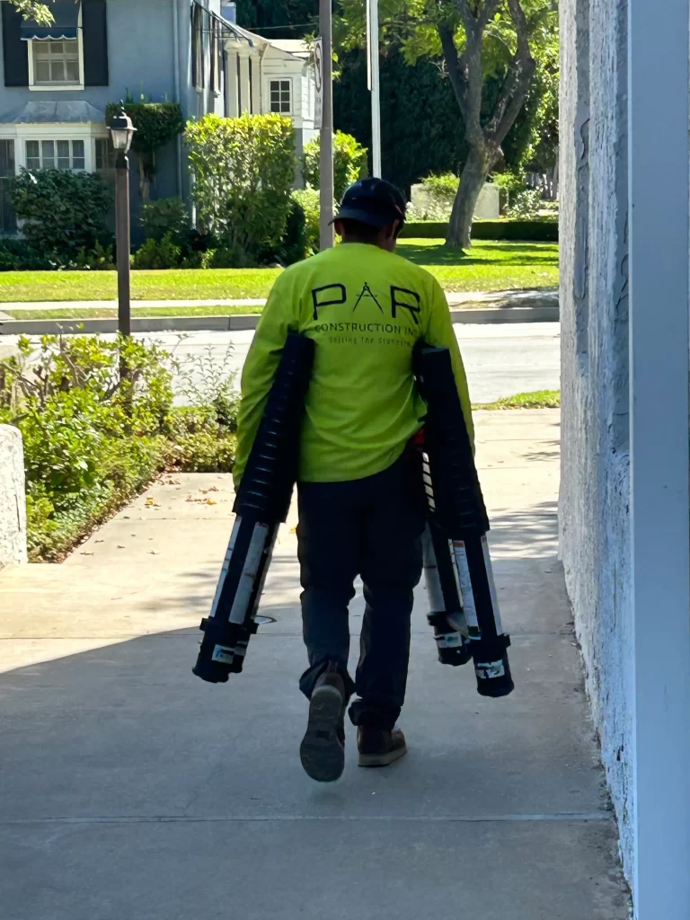 PAR team member holding SB721 equipment