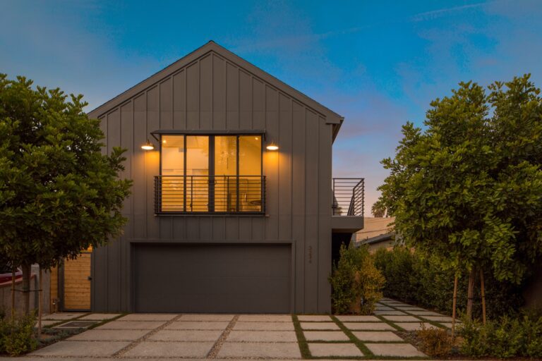 PAR Custom Homes Development - Modern Farmhouse Exterior