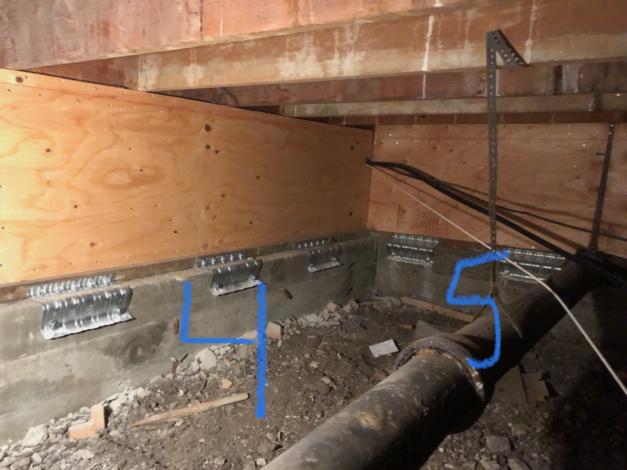 Cripple wall bracing sections